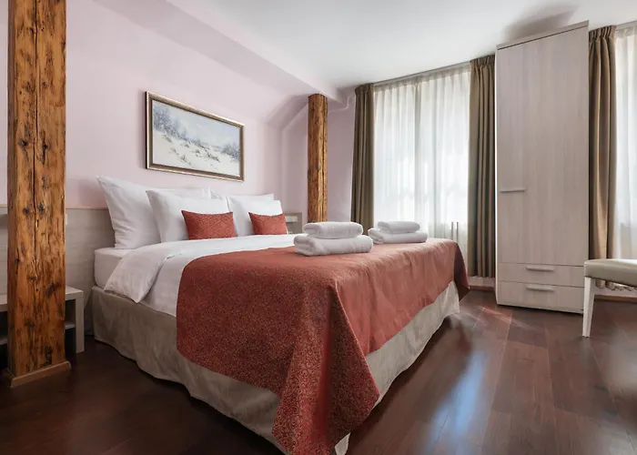 Apartmanhotel Boutique By Little King