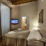 Boutique By Little King 3* פראג
