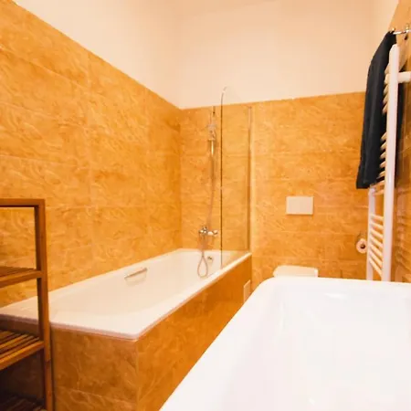Boutique Aparthotel 3*