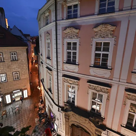 Apartahotel Boutique By Little King Praga