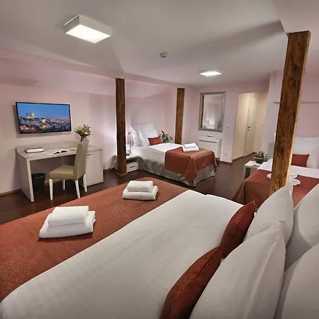 Apartahotel Boutique By Little King Praga