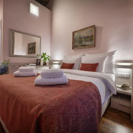 Boutique By Little King Aparthotel Praga