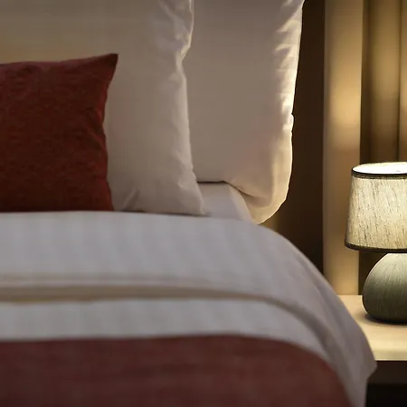 Aparthotel Boutique By Little King 3*