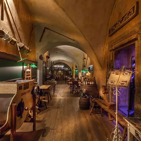 Lägenhetshotell Boutique By Little King 3*
