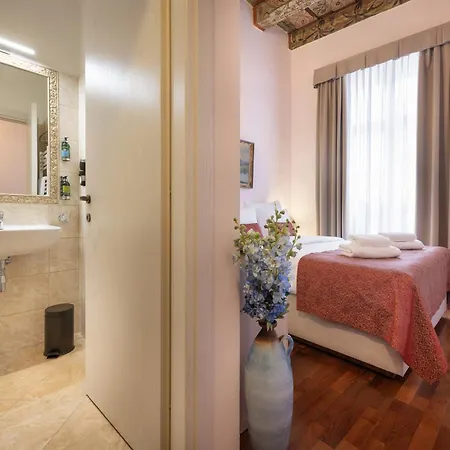Апарт-отель Boutique Residence By Little King 3*