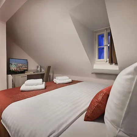 Boutique Residence By Little King Aparthotel Prag