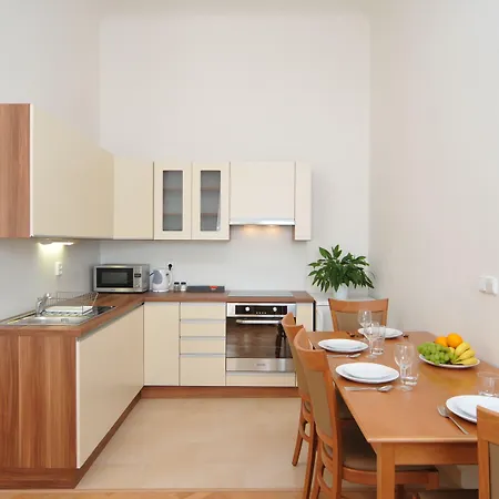Boutique Residence By Little King Aparthotel 3*